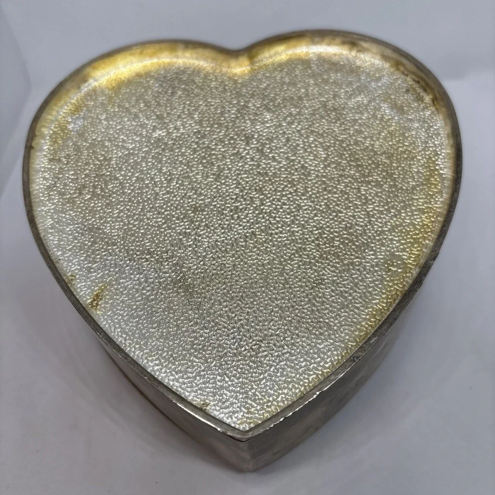 Silver Plated Heart Shaped Golden Bow Jewelry Trinket Box With White Lining